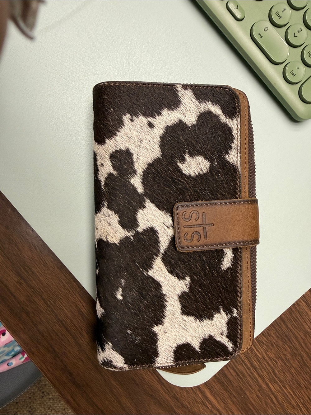 STS Ranchwear Brown and White Cowhide Zip Wallet
